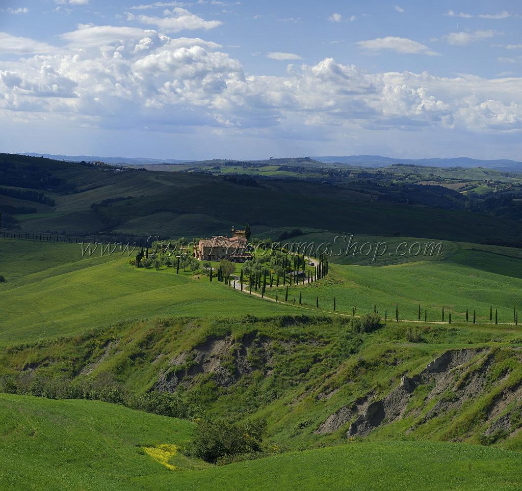 14575_23_05_2013_asciano_tuscany_italy_toscana_italien_spring_fruehling_scenic_outlook_viewpoint_panoramic_landscape_photography_panorama_landschaft_foto_17_11571x10889