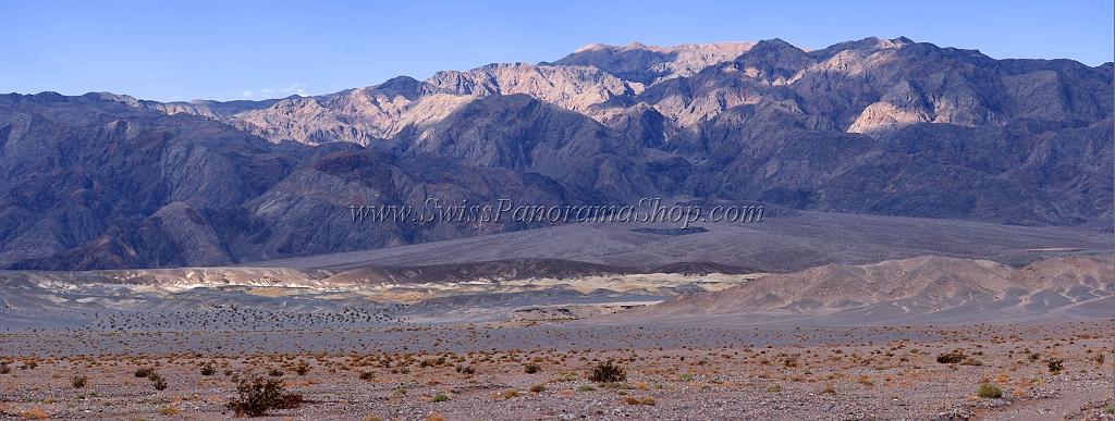 10359_03_10_2011_death_valley_nationalpark_colorful_desert_california_brown_orange_rock_formation_cloud_sky_panoramic_landscape_photography_panorama_landschaft_9_10387x3929.jpg