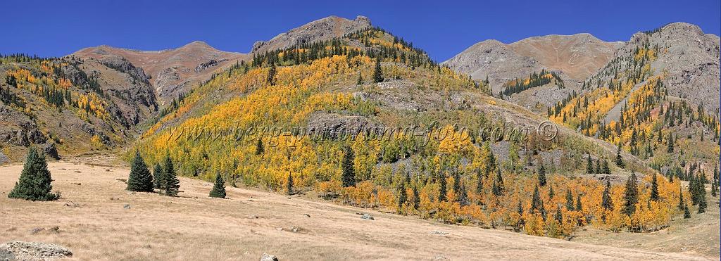 7523_19_09_2010_silverton_country_road_2_colorado_landscape_autumn_color_fall_foliage_leaves_mountain_forest_panoramic_photos_panorama_foto_nature_41_11438x4141
