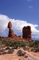 8031_03_10_2010_moab_arches_national_park_balanced_rock_utah_red_rock_formation_sand_desert_autum_fall_color_panoramic_landscape_photography_43_4156x6445