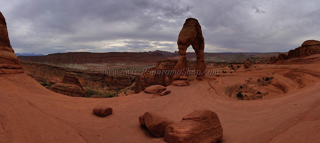 14130_11_10_2012_moab_arches_national_park_delicate_arch_trail_red_rock_formation_sand_desert_autum_fall_color_panoramic_landscape_photography_67_15860x7084.jpg