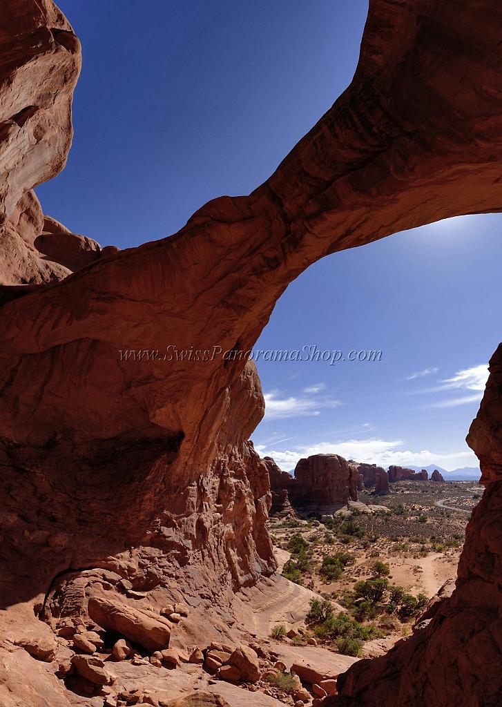 13995_10_10_2012_moab_arches_national_park_double_arch_utah_red_rock_formation_sand_desert_autum_fall_color_panoramic_landscape_photography_31_7001x9864.jpg