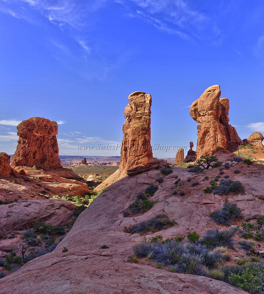 13978_10_10_2012_moab_arches_national_park_elephant_butte_utah_red_rock_formation_sand_desert_autum_fall_color_panoramic_landscape_photography_15_6848x7641.jpg