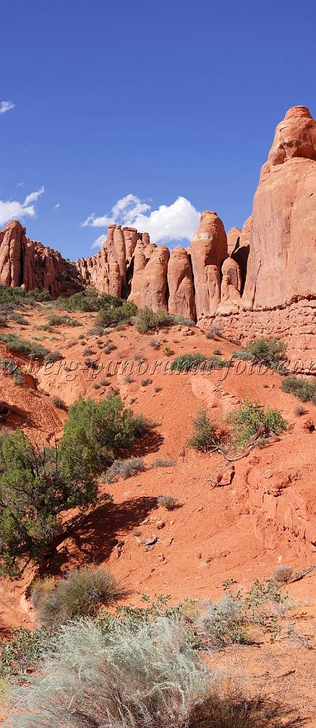 8147_04_10_2010_moab_arches_national_park_fiery_furnace_sand_dune_arch_utah_red_rock_formation_sand_desert_autum_fall_color_panoramic_landscape_photography_70_4123x9479.jpg