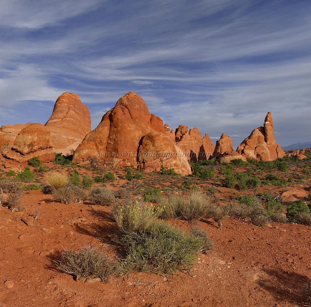 14054_10_10_2012_moab_arches_national_park_skyline_arch_red_rock_formation_sand_desert_autum_fall_color_panoramic_landscape_photography_91_6975x6882.jpg