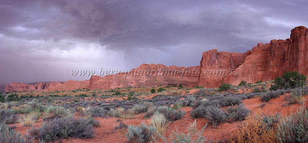 8218_04_10_2010_moab_arches_national_park_thunderstorm_lightning_utah_red_rock_formation_sand_desert_autum_fall_color_panoramic_landscape_photography_108_8713x4067.jpg
