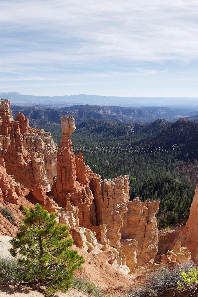 8784_10_10_2010_bryce_canyon_national_park_utah_agua_canyon_rim_trail_red_rock_scenic_outlook_sky_cloud_panoramic_landscape_photography_panorama_landschaft_15_4343x6507.jpg