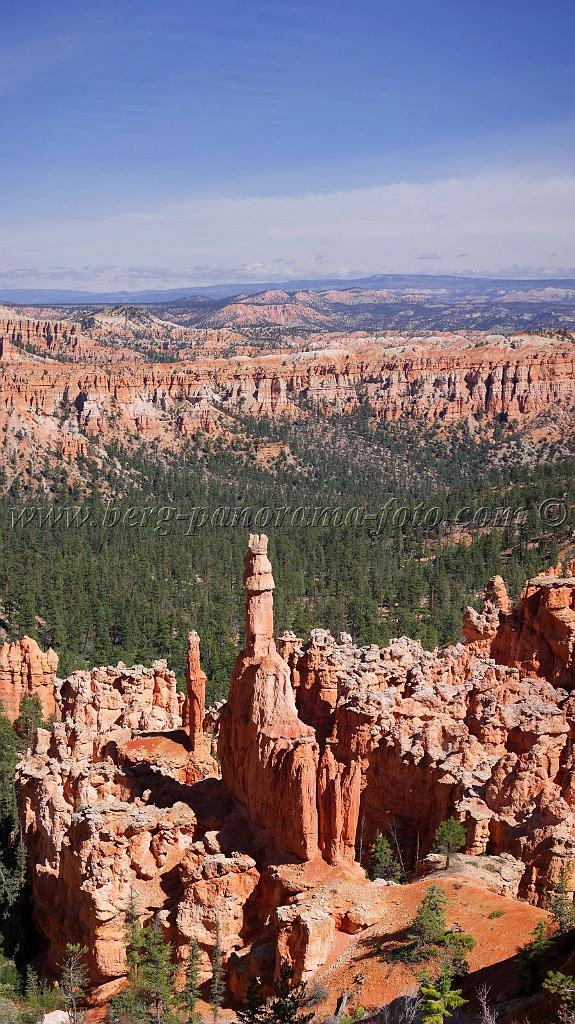 8657_09_10_2010_bryce_canyon_national_park_utah_bryce_point_peekaboo_loop_trail_red_rock_scenic_outlook_sky_cloud_panoramic_landscape_photography_panorama_landschaft_37_4270x7600.jpg