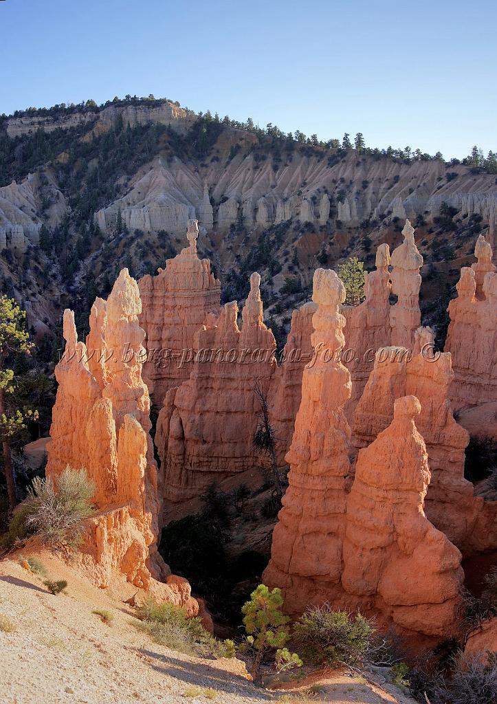 8812_10_10_2010_bryce_canyon_national_park_utah_fairyland_point_rim_trail_sunset_scenic_outlook_viewpoint_panoramic_landscape_photography_panorama_landschaft_76_4248x6019.jpg
