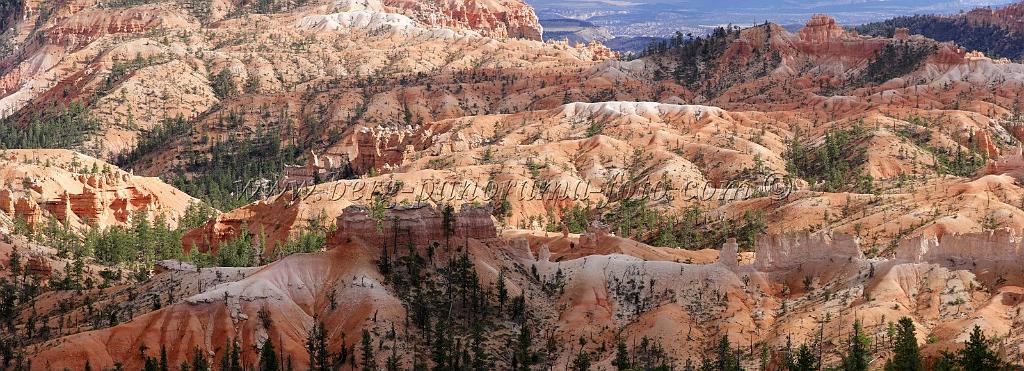 8933_11_10_2010_bryce_canyon_national_park_utah_fairyland_point_rim_trail_panoramic_landscape_outlook_viewpoint_photography_panorama_landschaft_105_11050x3999.jpg
