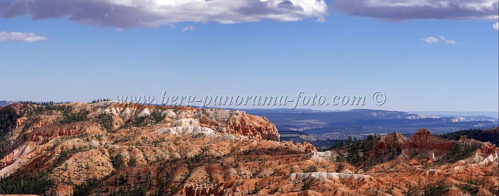 8934_11_10_2010_bryce_canyon_national_park_utah_fairyland_point_rim_trail_panoramic_landscape_outlook_viewpoint_photography_panorama_landschaft_106_10597x4172.jpg