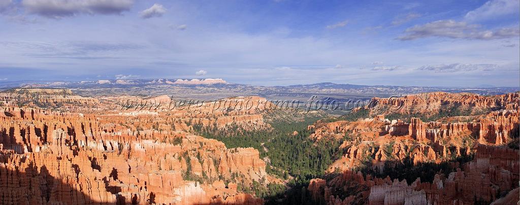 8679_09_10_2010_bryce_canyon_national_park_utah_inspiration_point_navajo_loop_trail_red_rock_scenic_outlook_sky_cloud_panoramic_120_10361x4090