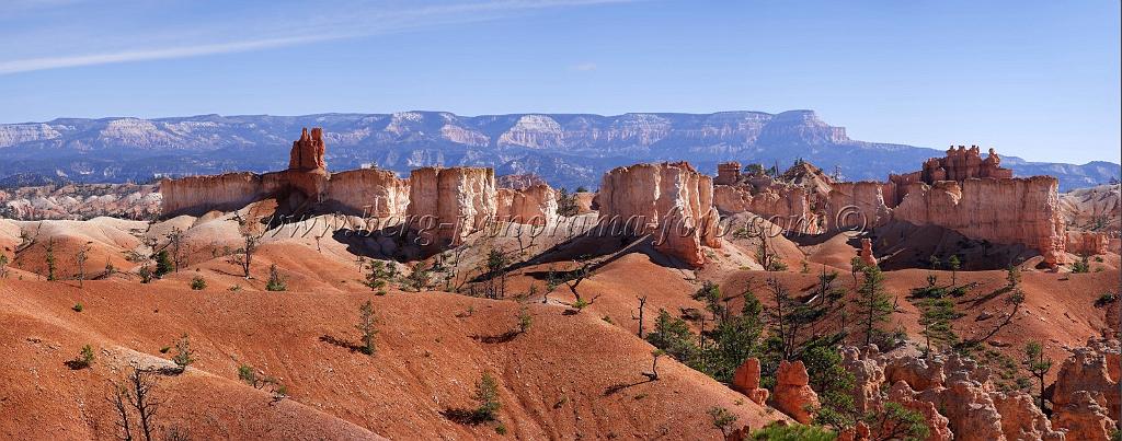 8699_09_10_2010_bryce_canyon_national_park_utah_sunrise_point_queens_garden_trail_red_rock_scenic_outlook_sky_cloud_panoramic_landscape_photography_panorama_landschaft_28_10556x4158.jpg