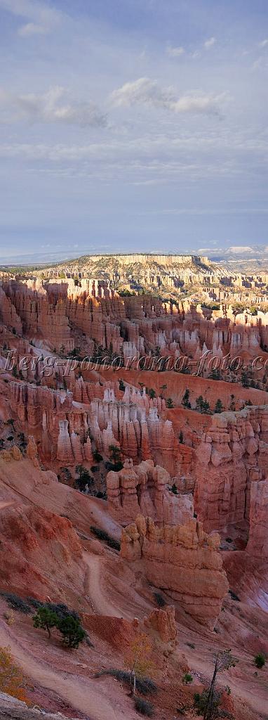 8758_09_10_2010_bryce_canyon_national_park_utah_sunset_point_rim_trail_red_rock_scenic_outlook_sky_cloud_panoramic_landscape_photography_panorama_landschaft_121_4166x11162.jpg