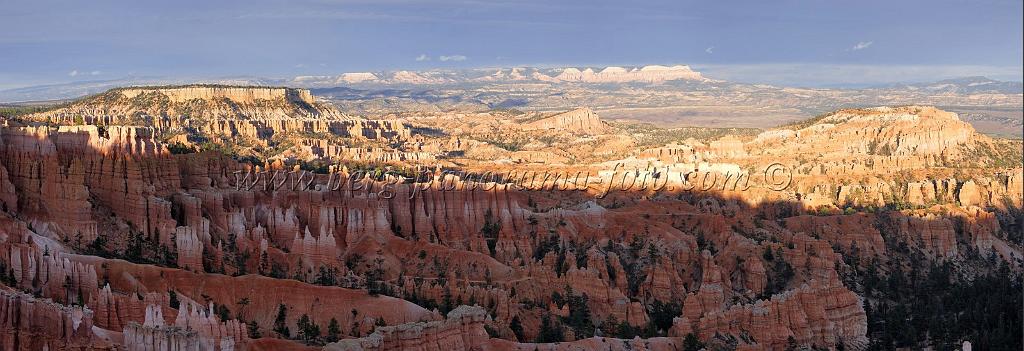 8761_09_10_2010_bryce_canyon_national_park_utah_sunset_point_rim_trail_red_rock_scenic_outlook_sky_cloud_panoramic_landscape_photography_panorama_landschaft_124_12119x4153.jpg