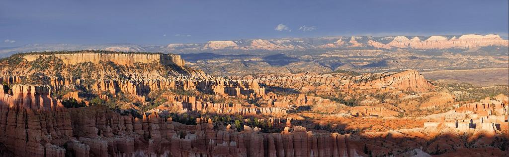 8762_09_10_2010_bryce_canyon_national_park_utah_sunset_point_rim_trail_red_rock_scenic_outlook_sky_cloud_panoramic_landscape_photography_panorama_landschaft_125_13468x4173.jpg