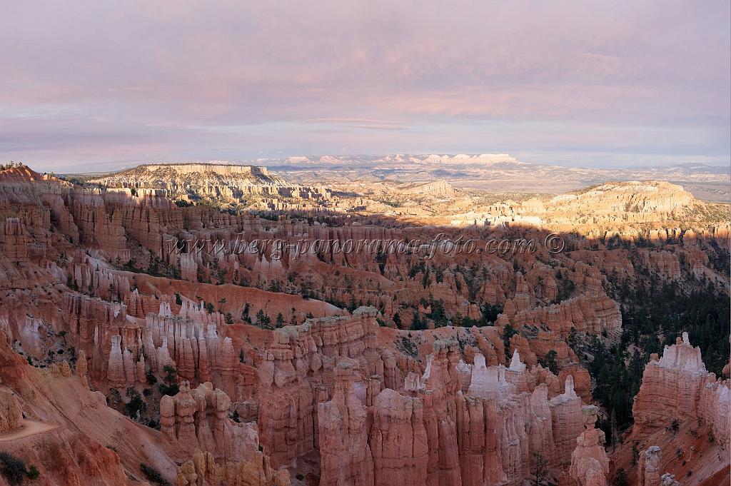 8771_09_10_2010_bryce_canyon_national_park_utah_sunset_point_rim_trail_red_rock_scenic_outlook_sky_cloud_panoramic_landscape_photography_panorama_landschaft_134_8673x5770.jpg