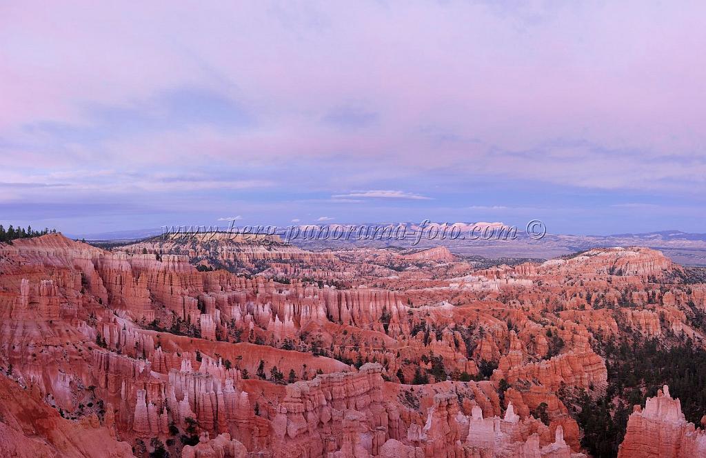 8778_09_10_2010_bryce_canyon_national_park_utah_sunset_point_rim_trail_red_rock_scenic_outlook_sky_cloud_panoramic_landscape_photography_panorama_landschaft_141_7998x5192.jpg
