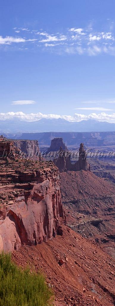 8271_05_10_2010_moab_canyonlands_national_park_islands_in_the_sky_utah_canyon_grand_viewpoint_red_rock_formation_panoramic_landscape_photography_24_3675x9725.jpg