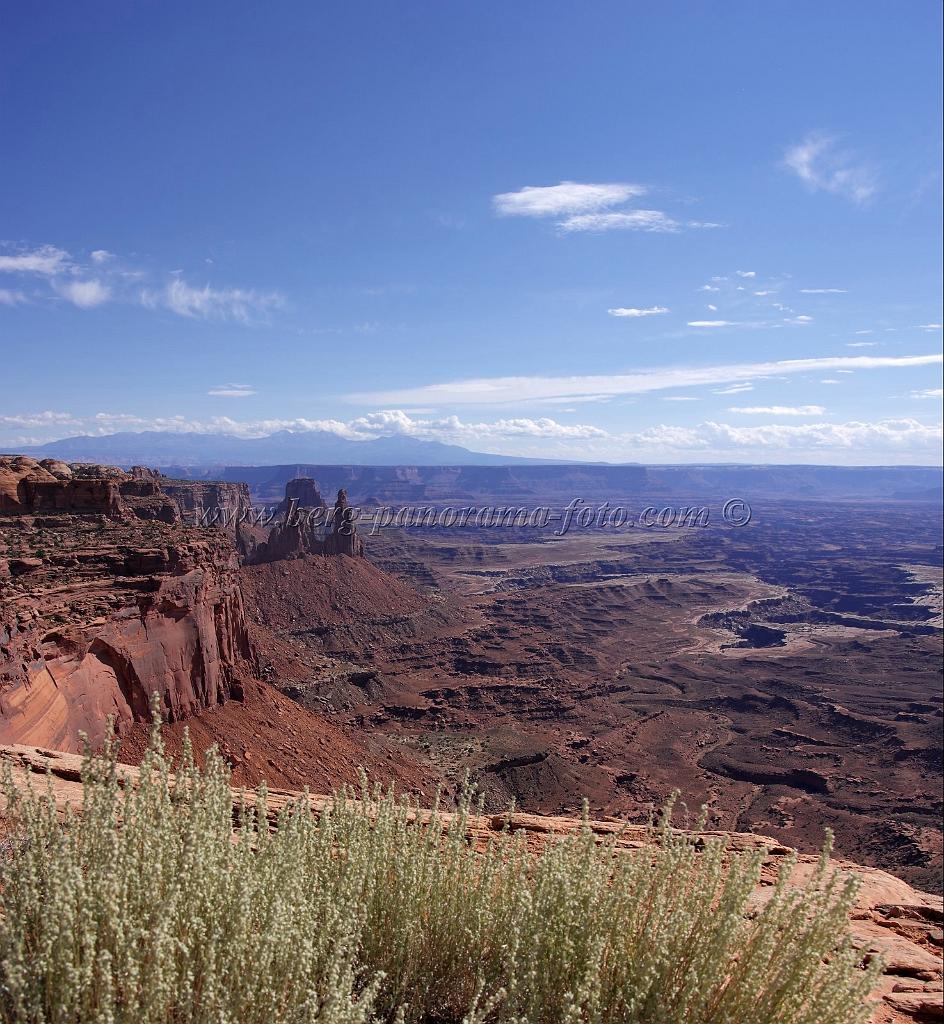 8278_05_10_2010_moab_canyonlands_national_park_islands_in_the_sky_utah_canyon_grand_viewpoint_red_rock_formation_panoramic_landscape_photography_35_4436x4809.jpg