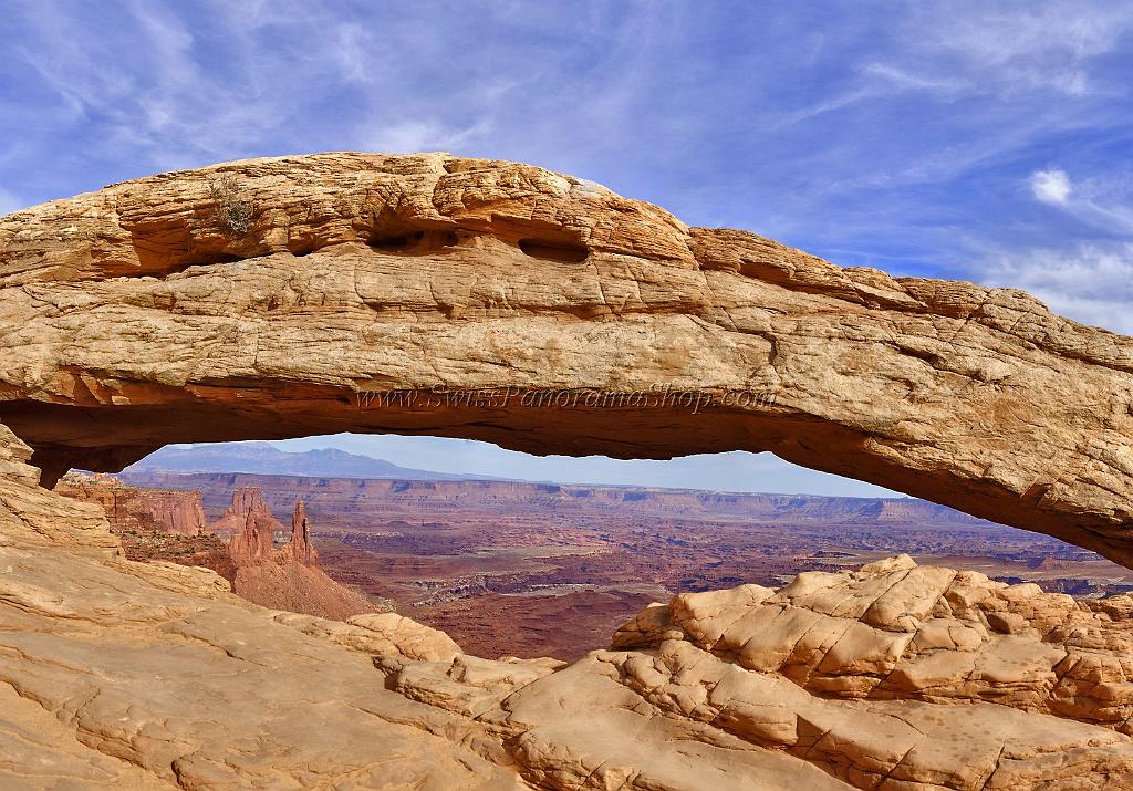 13934_09_10_2012_moab_canyonlands_national_park_mesa_arch_islands_in_the_sky_utah_canyon_grand_viewpoint_red_rock_formation_panoramic_landscape_photography_panorama_28_13766x9610.jpg