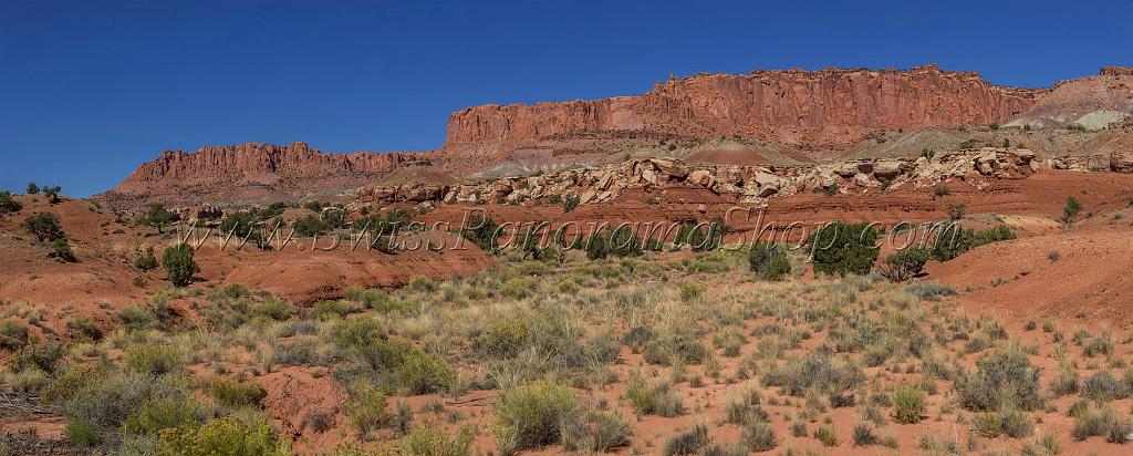 16562_03_10_2014_fruita_utah_barn_overlook_autumn_historic_red_rock_blue_sky_fall_color_colorful_tree_mountain_forest_panoramic_landscape_photography_landschaft_18_18095x7274.jpg