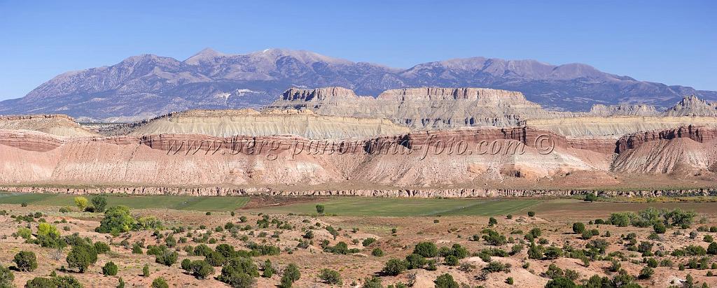 9129_13_10_2010_fruita_capitol_reef_national_park_utah_landscape_scenic_drive_color_outlook_viewpoint_panoramic_photography_panorama_landscape_landschaft_56_10284x4136.jpg