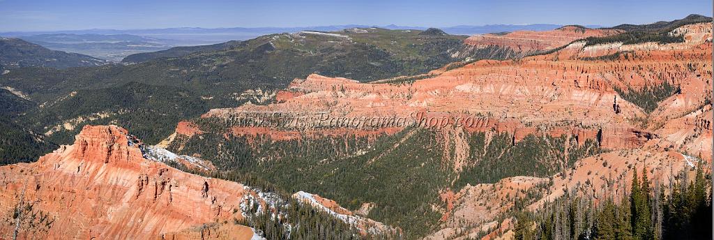 10882_13_10_2011_cedar_breaks_national_monument_utah_red_rock_formation_scenic_canyon_sky_snow_blue_amphitheater_panoramic_landscape_photography_panorama_landschaft_9_14405x4848.jpg