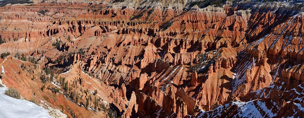 10894_13_10_2011_cedar_breaks_national_monument_utah_red_rock_formation_scenic_canyon_sky_snow_blue_amphitheater_panoramic_landscape_photography_panorama_landschaft_22_12838x5005.jpg