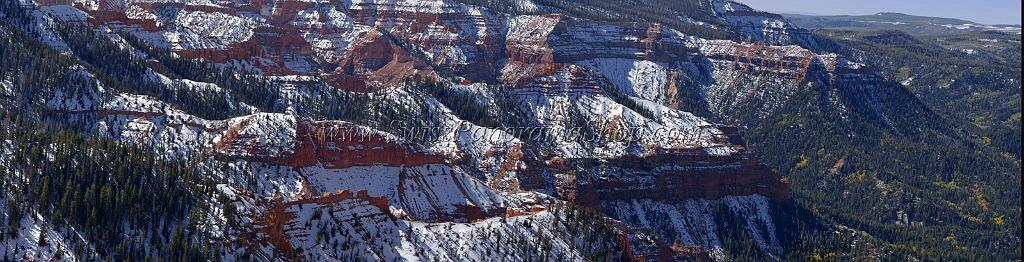 10897_13_10_2011_cedar_breaks_national_monument_utah_red_rock_formation_scenic_canyon_sky_snow_blue_amphitheater_panoramic_landscape_photography_panorama_landschaft_26_18571x4758.jpg