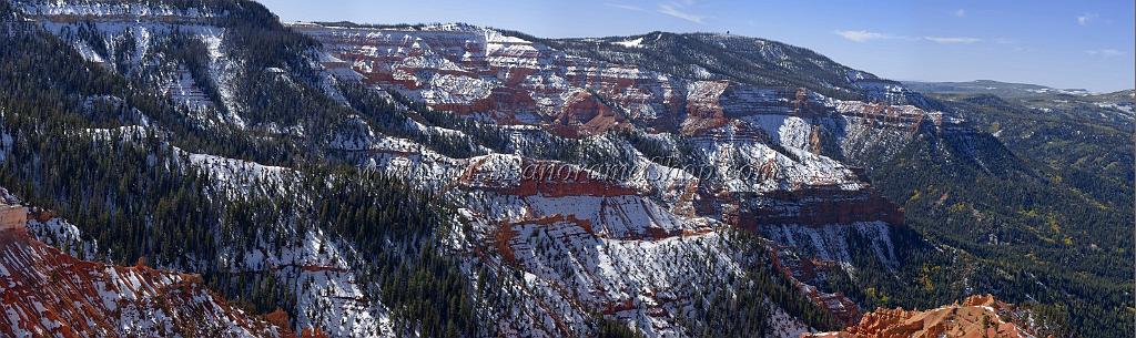 10905_13_10_2011_cedar_breaks_national_monument_utah_red_rock_formation_scenic_canyon_sky_snow_blue_amphitheater_panoramic_landscape_photography_panorama_landschaft_36_15011x4479.jpg