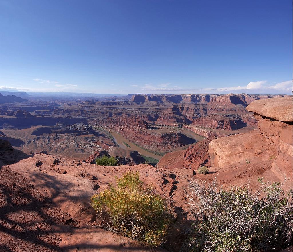 8307_05_10_2010_moab_dead_horse_point_state_park_utah_canyon_red_rock_formation_sand_desert_autum_fall_color_panoramic_landscape_photography_9_6622x5694.jpg