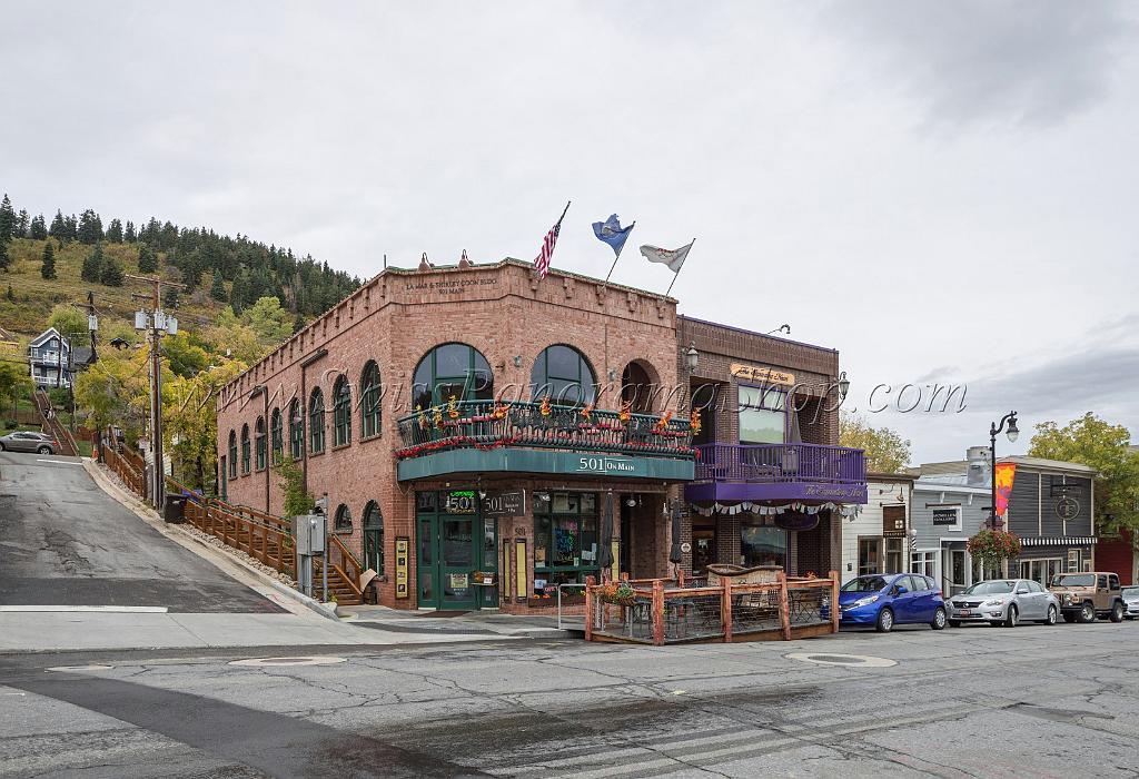 16045_28_09_2014_park_city_utah_town_street_fall_color_colorful_tree_mountain_forest_panoramic_landscape_photography_herbst_landschaft_5_7312x4995.jpg