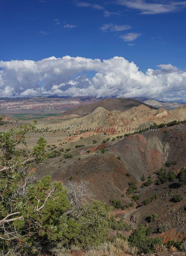 16007_29_09_2014_rainbow_hills_utah_autumn_red_rock_blue_sky_fall_color_colorful_tree_mountain_forest_panoramic_landscape_photography_herbst_2_6750x9290.jpg