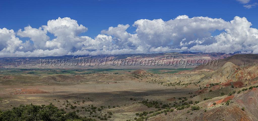 16008_29_09_2014_rainbow_hills_utah_autumn_red_rock_blue_sky_fall_color_colorful_tree_mountain_forest_panoramic_landscape_photography_herbst_1_15010x7060.jpg
