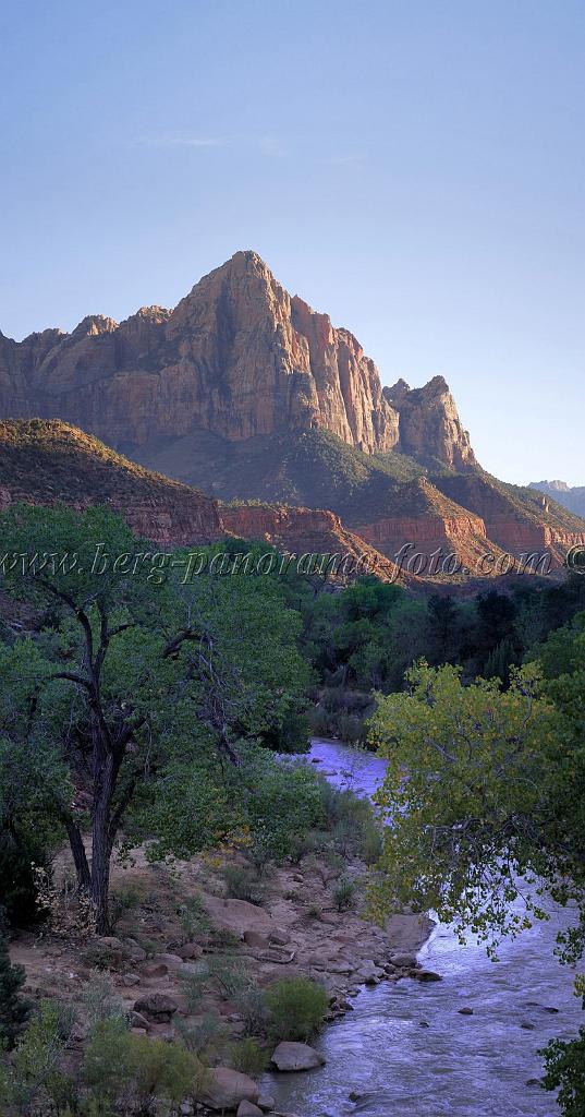 8575_08_10_2010_springdale_zion_national_park_canyon_junction_scenic_drive_sunset_lookout_sky_cloud_panoramic_landscape_photography_panorama_landschaft_138_4168x7946.jpg