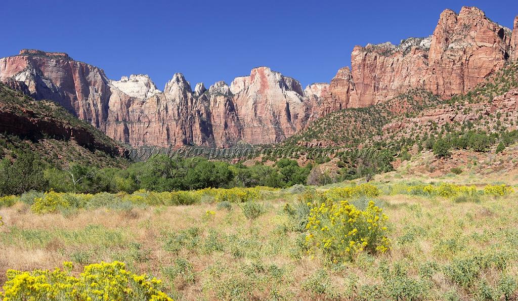 8624_08_10_2010_springdale_zion_national_park_utah_human_history_museum_scenic_drive_canyon_lookout_sky_cloud_panoramic_landscape_photography_panorama_landschaft_79_7248x4216.jpg
