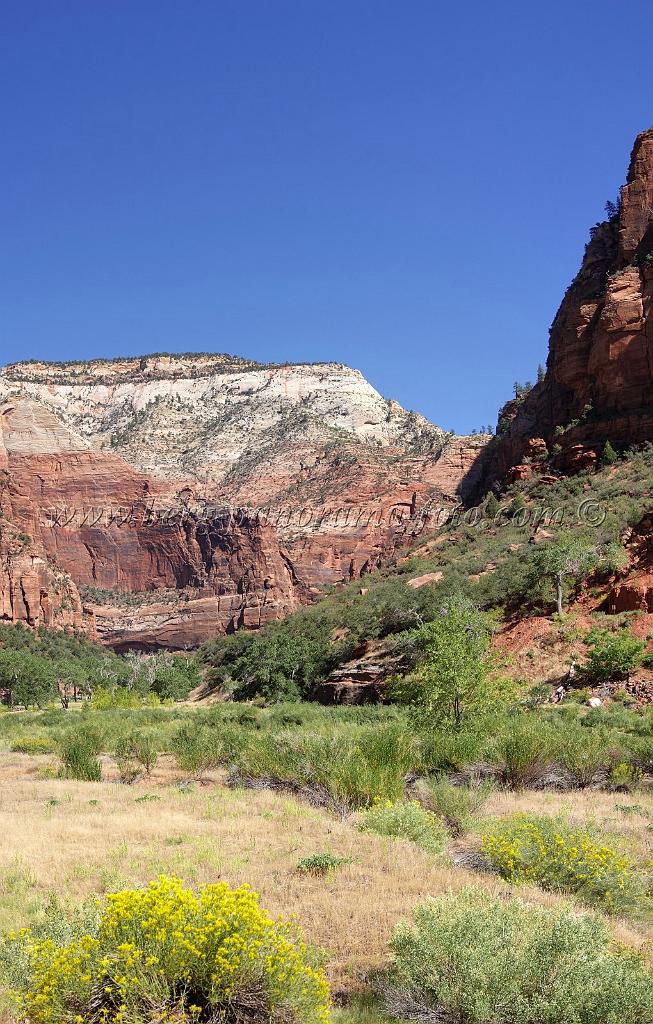 8626_08_10_2010_springdale_zion_national_park_utah_human_history_museum_scenic_drive_canyon_lookout_sky_cloud_panoramic_landscape_photography_panorama_landschaft_81_4357x6829.jpg