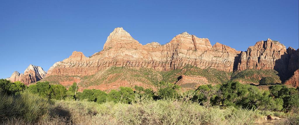 8630_08_10_2010_springdale_zion_national_park_utah_human_history_museum_scenic_drive_canyon_lookout_sky_cloud_panoramic_landscape_photography_panorama_landschaft_134_10751x4530.jpg
