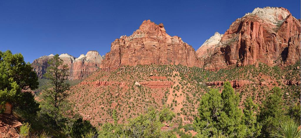 10503_11_10_2011_zion_national_park_utah_mount_carmel_valley_scenic_canyon_red_rock_outlook_autum_color_tree_panoramic_landscape_photography_panorama_landschaft_15_11110x5099.jpg