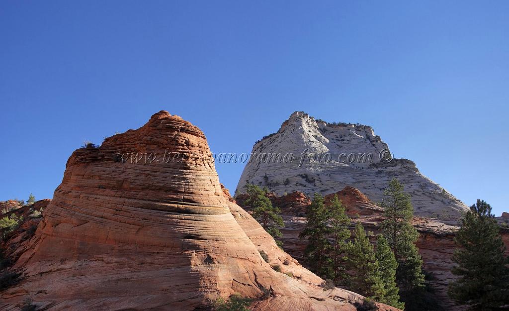 8522_08_10_2010_mount_carmel_zion_national_park_utah_red_rock_formation_valley_scenic_outlook_sky_cloud_panoramic_landscape_photography_panorama_landschaft_21_6626x4042.jpg