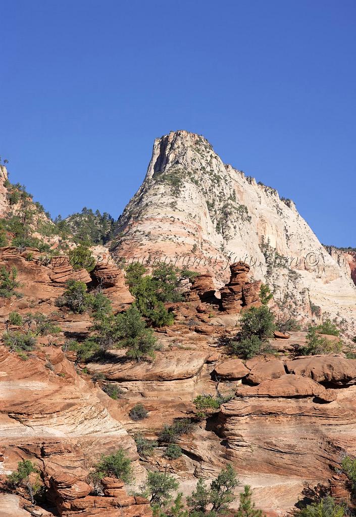 8553_08_10_2010_mount_carmel_zion_national_park_utah_red_rock_formation_valley_scenic_outlook_sky_cloud_panoramic_landscape_photography_panorama_landschaft_52_4193x6087.jpg