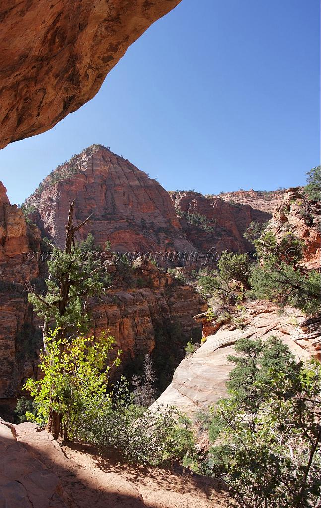 8563_08_10_2010_mount_carmel_zion_national_park_utah_red_rock_formation_valley_scenic_outlook_sky_cloud_panoramic_landscape_photography_panorama_landschaft_73_4472x7072.jpg