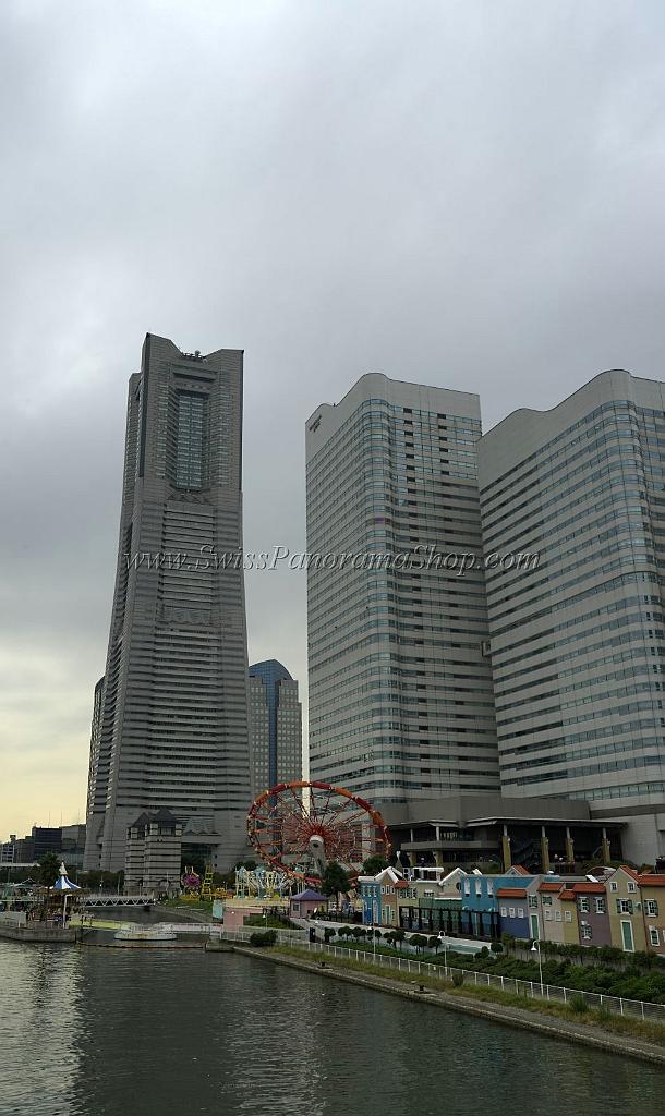 3658_25-10-2008-yokohama-landmark-tower-and-water-front-buildings-japan-13_4362x7323.jpg